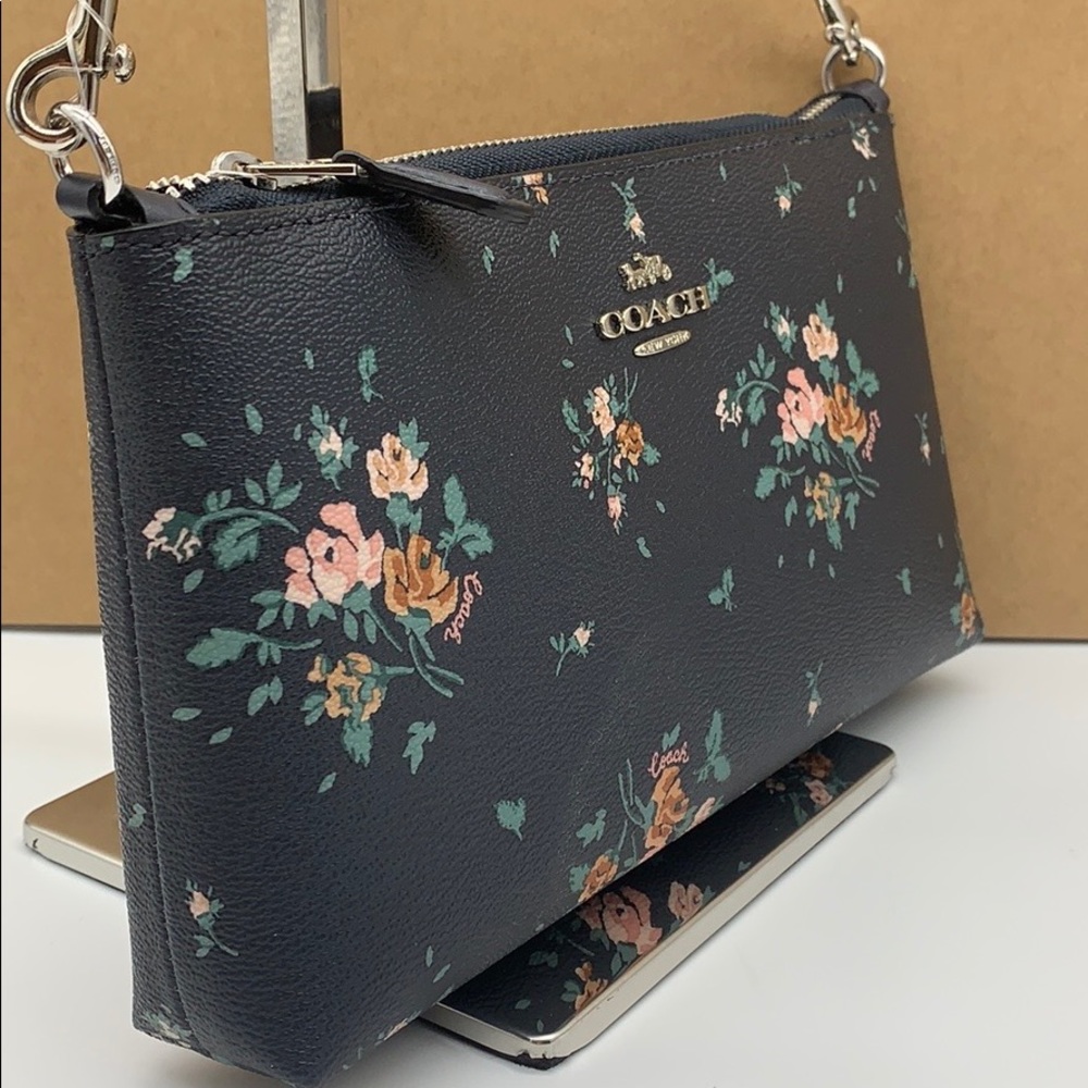 COACH ZIP TOP CROSSBODY WITH ROSE BOUQUET PRINT - Picture 14 of 16